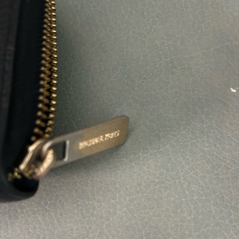 Michael Kors Black Wallet with Gold Zipper - Picture 2 of 7